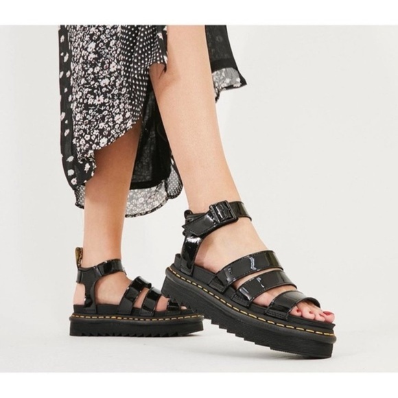 Dr. MARTENS Blaire Patent Leather Gladiator 3-strap Chunky Sawtooth Sandals Sz 8